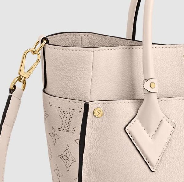 Louis Vuitton ON MY SIDE M55802 - Image 6