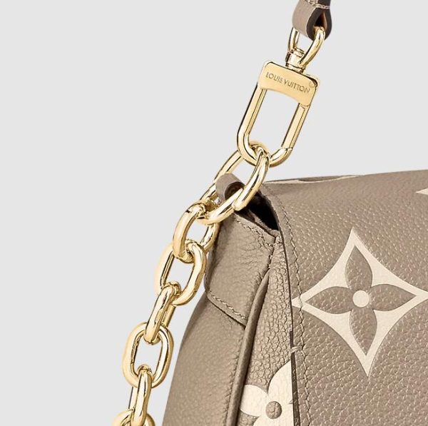 Louis Vuitton FAVORITE M45836 - Image 4